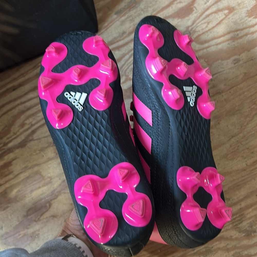 Adidas Junior Goletto VI Firm Ground Soccer Shoes NEW Size 4 Black Pink - Picture 4 of 6